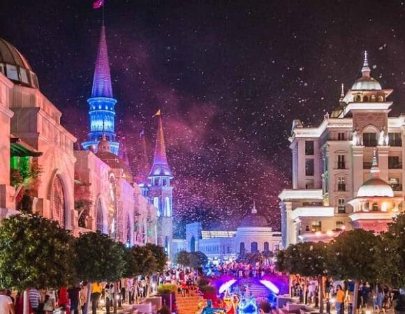 Spectacle nocturne Land of Legends billets