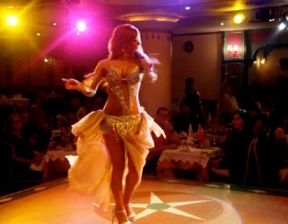 Spectacle turc en soirée en Cappadoce
